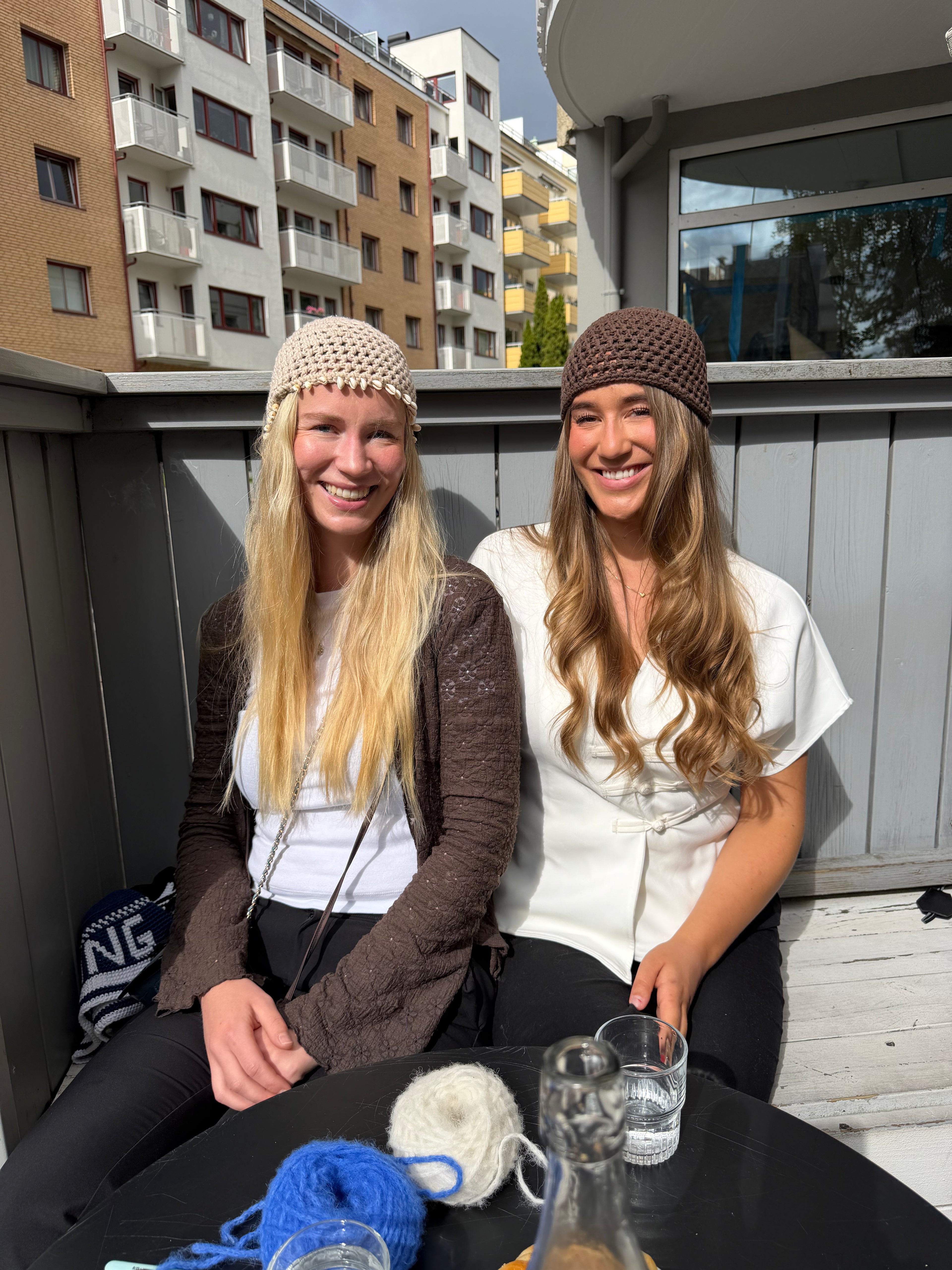 Mesh beanie (OPPSKRIFT + GARNPAKKE) — Bomull Sport