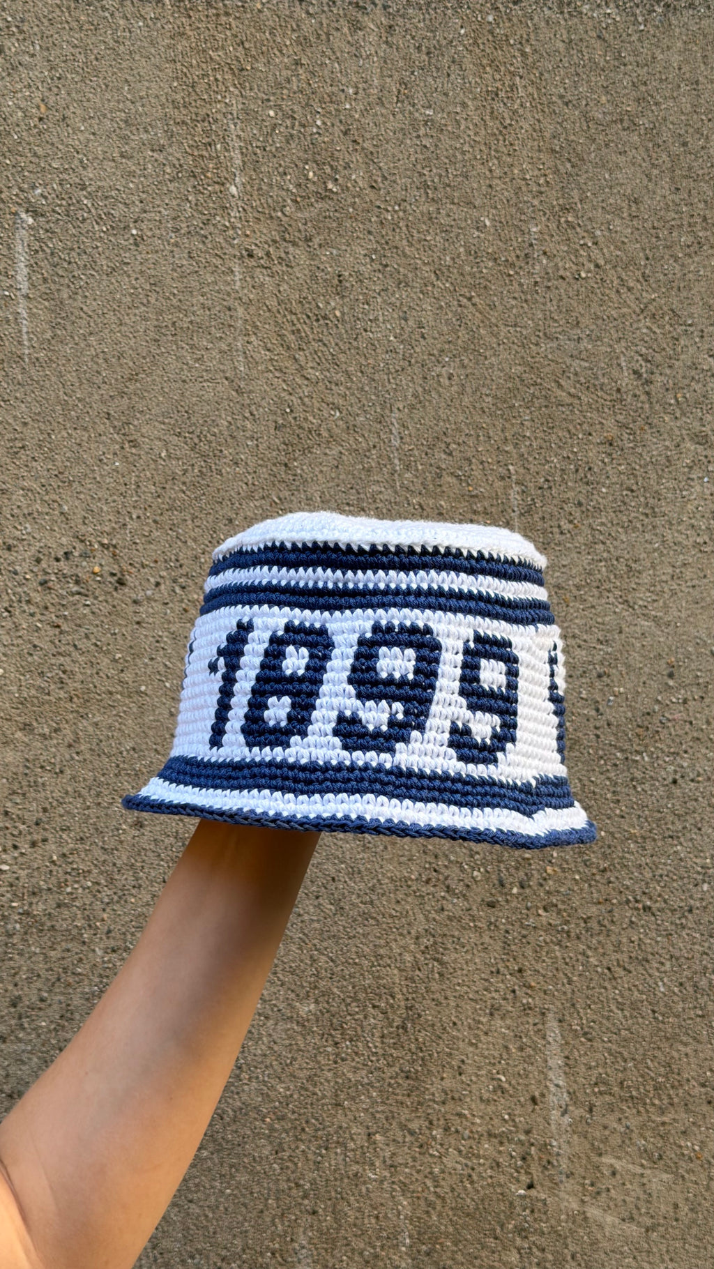 Viking 1899 bortehatt (hekleoppskrift)